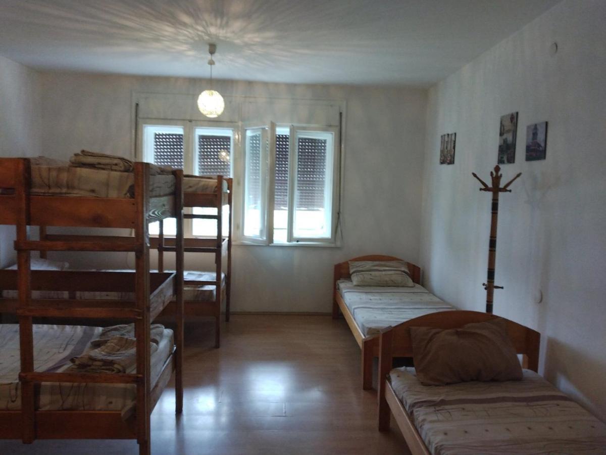 Comfy Hostel 2 스코페 외부 사진